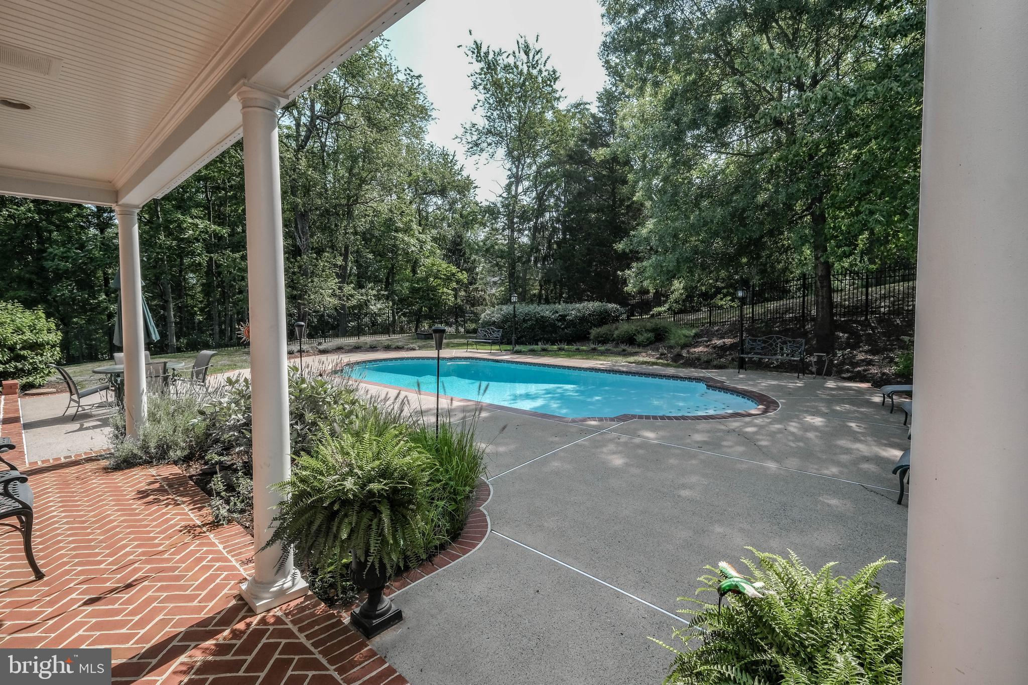 LOCUST DALE - Residential