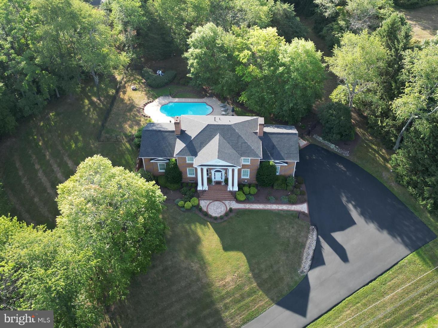 LOCUST DALE - Residential