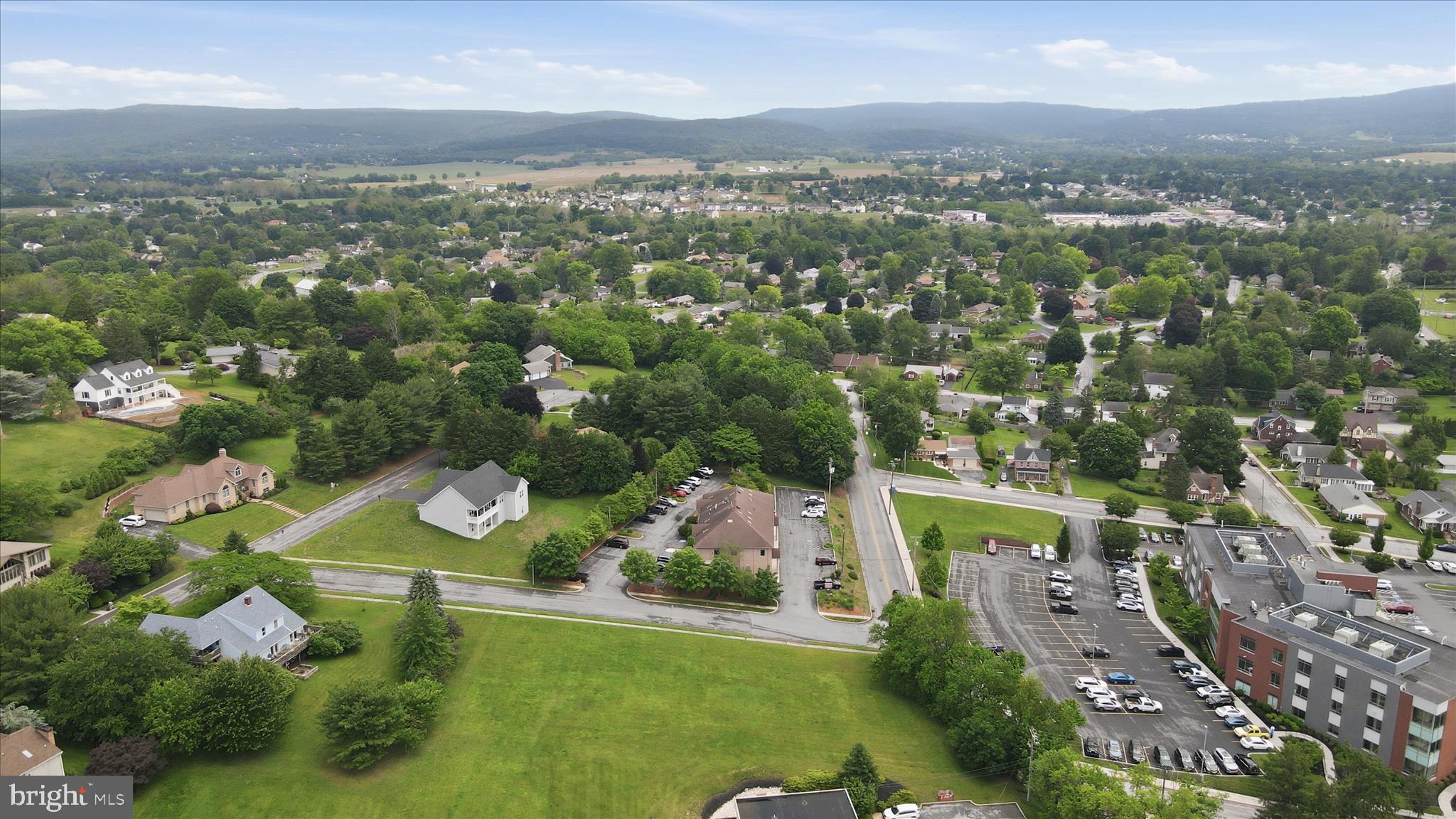 VISTA HEIGHTS - Land