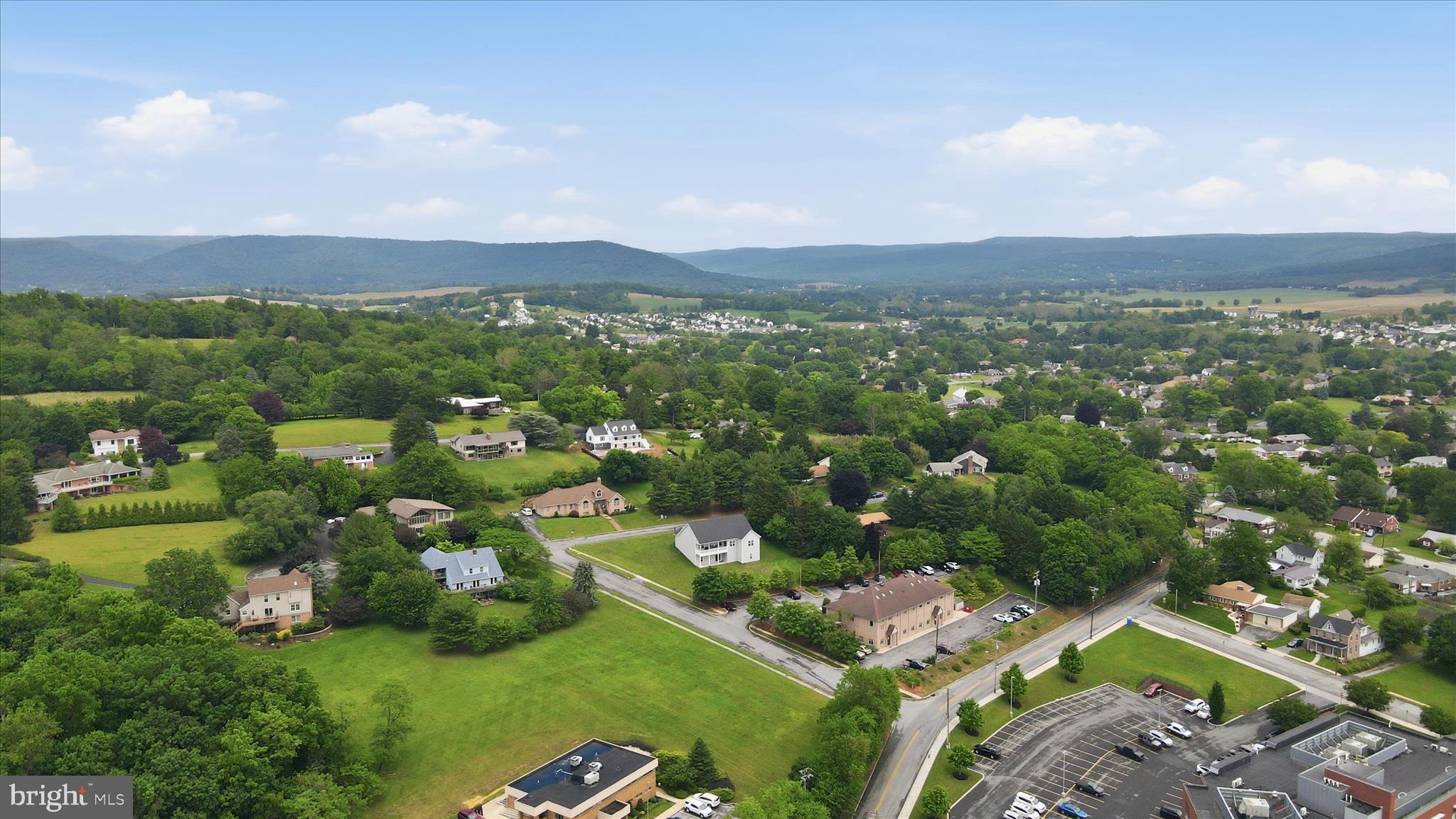 VISTA HEIGHTS - Land