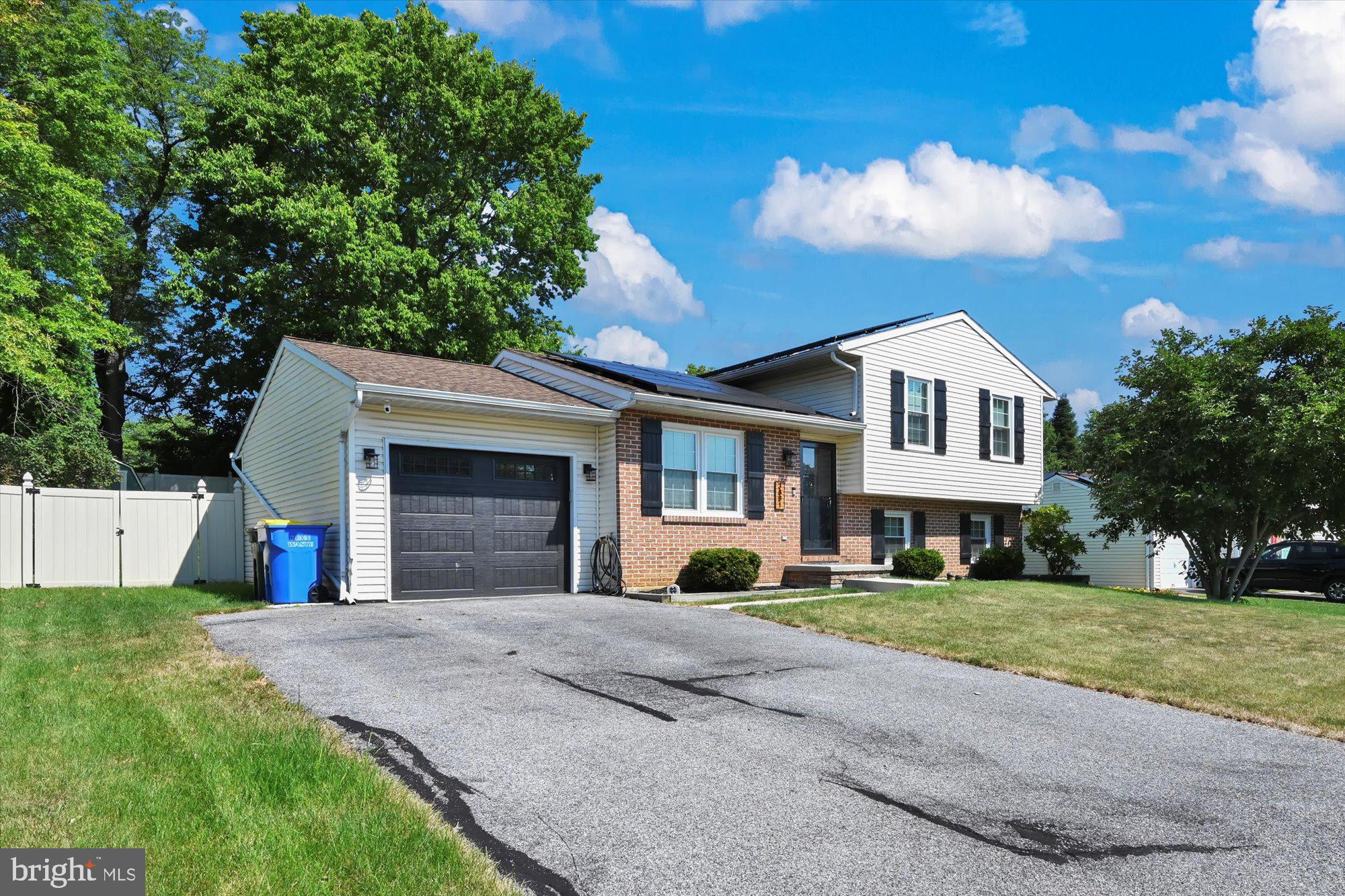 SPRINGETTSBURY TWP - Residential