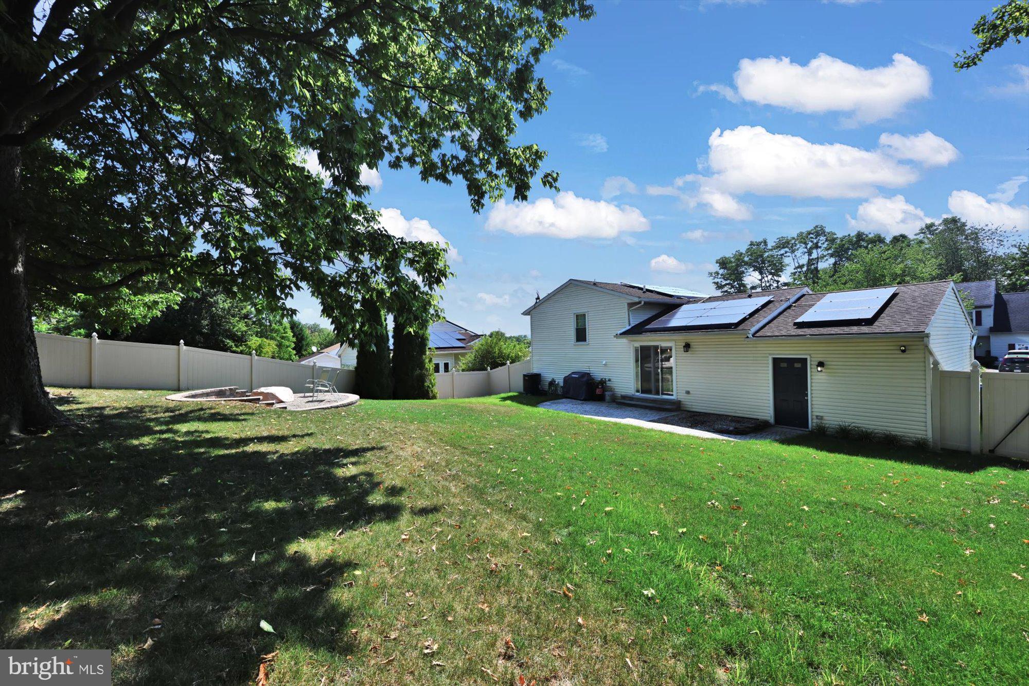 SPRINGETTSBURY TWP - Residential