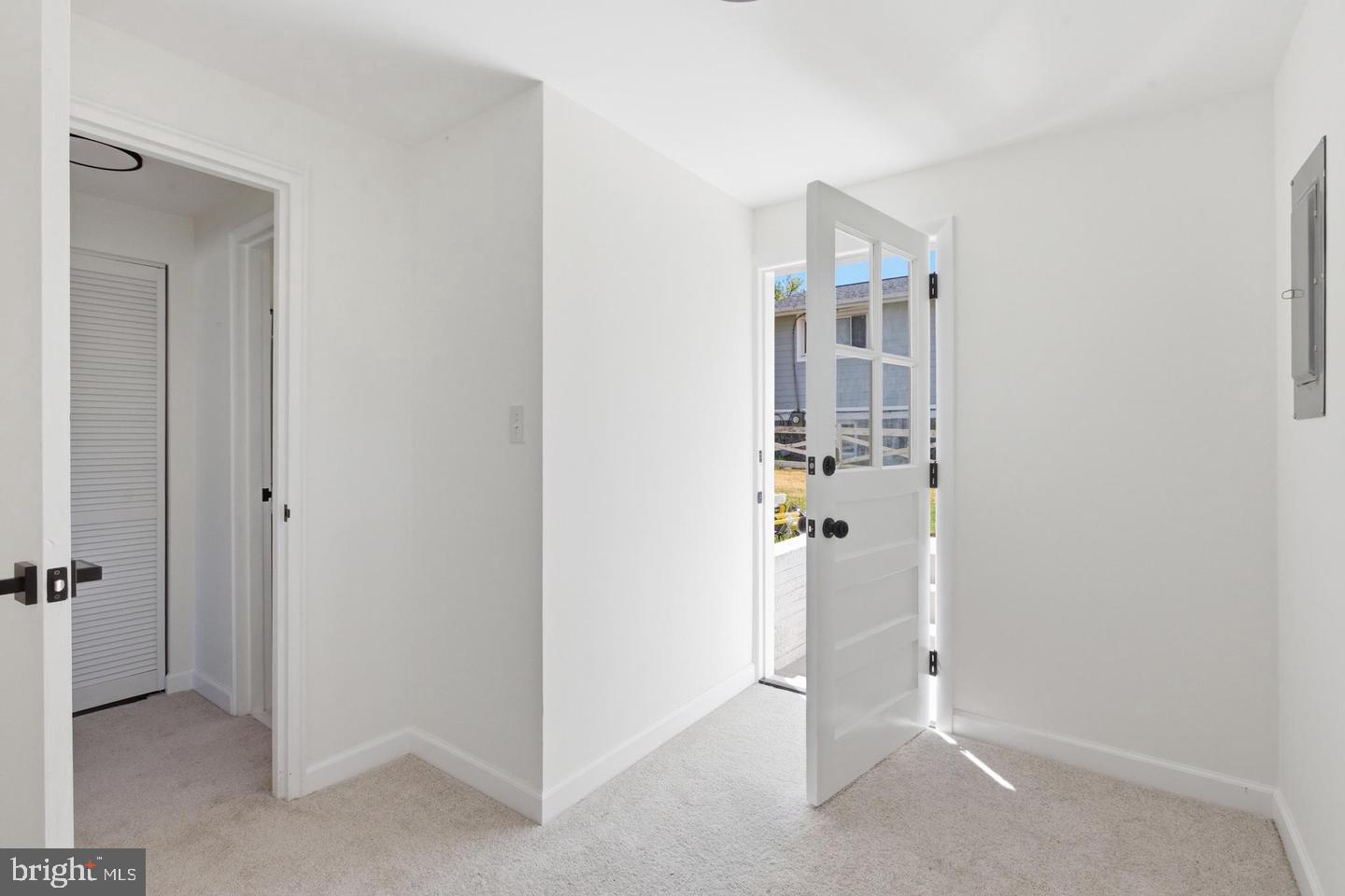 GREENWOOD KNOLLS - Residential