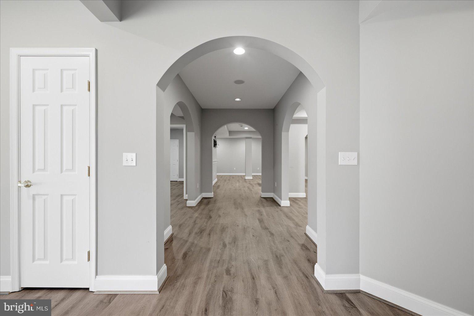 OAK KNOLL FARMS - Residential