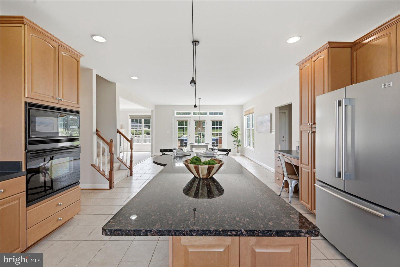 OAK KNOLL FARMS - Residential