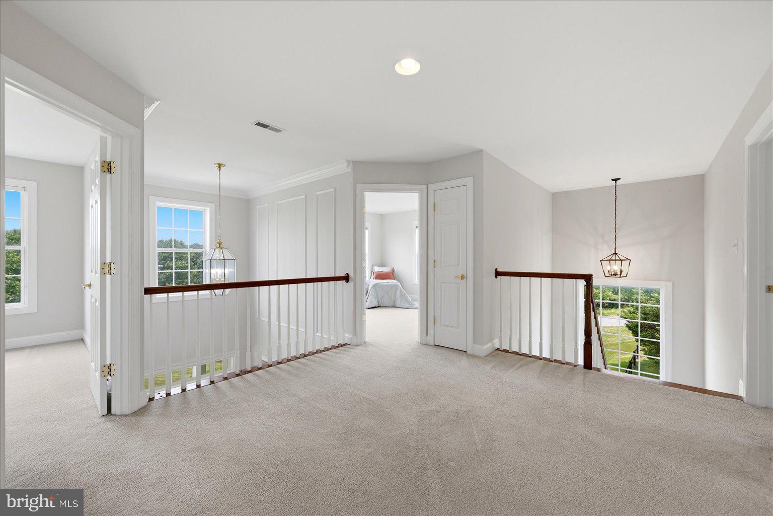 OAK KNOLL FARMS - Residential