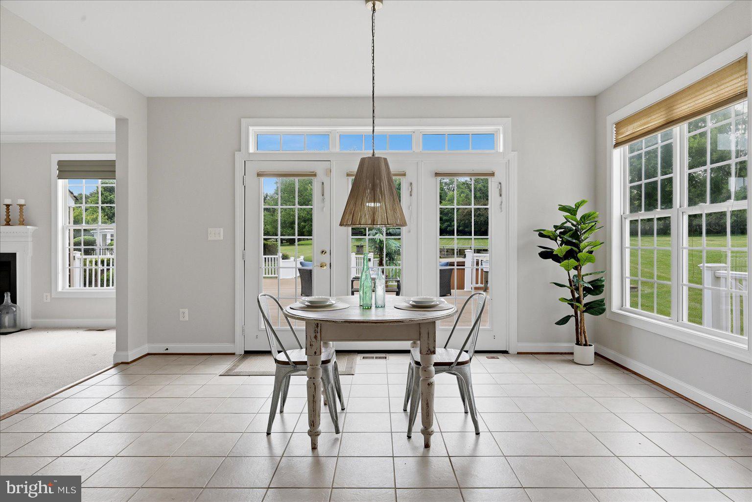 OAK KNOLL FARMS - Residential