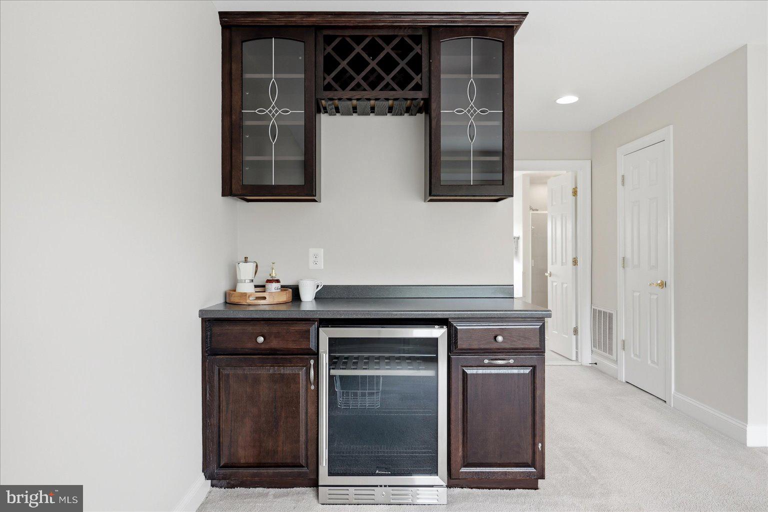 OAK KNOLL FARMS - Residential