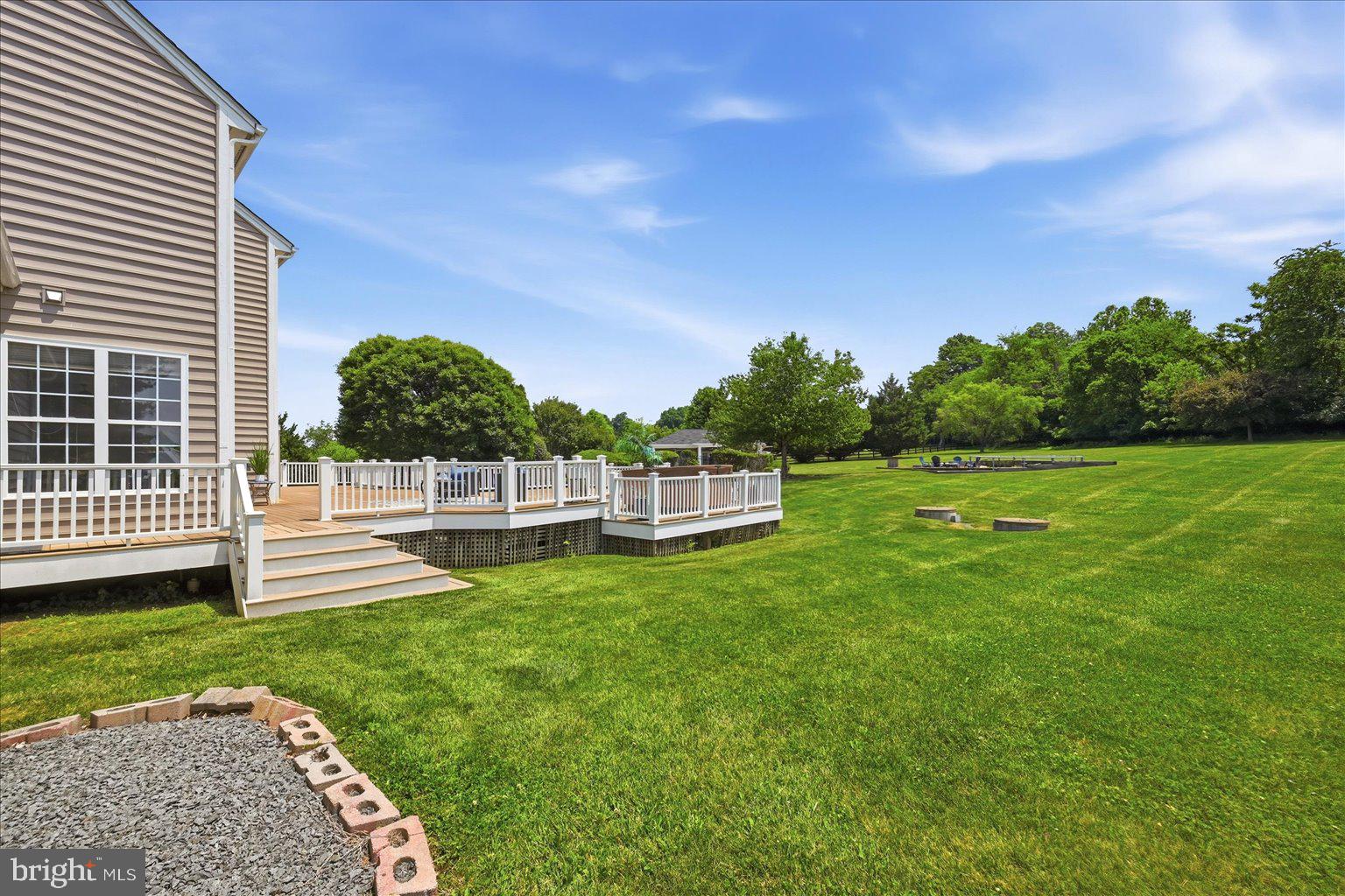 OAK KNOLL FARMS - Residential