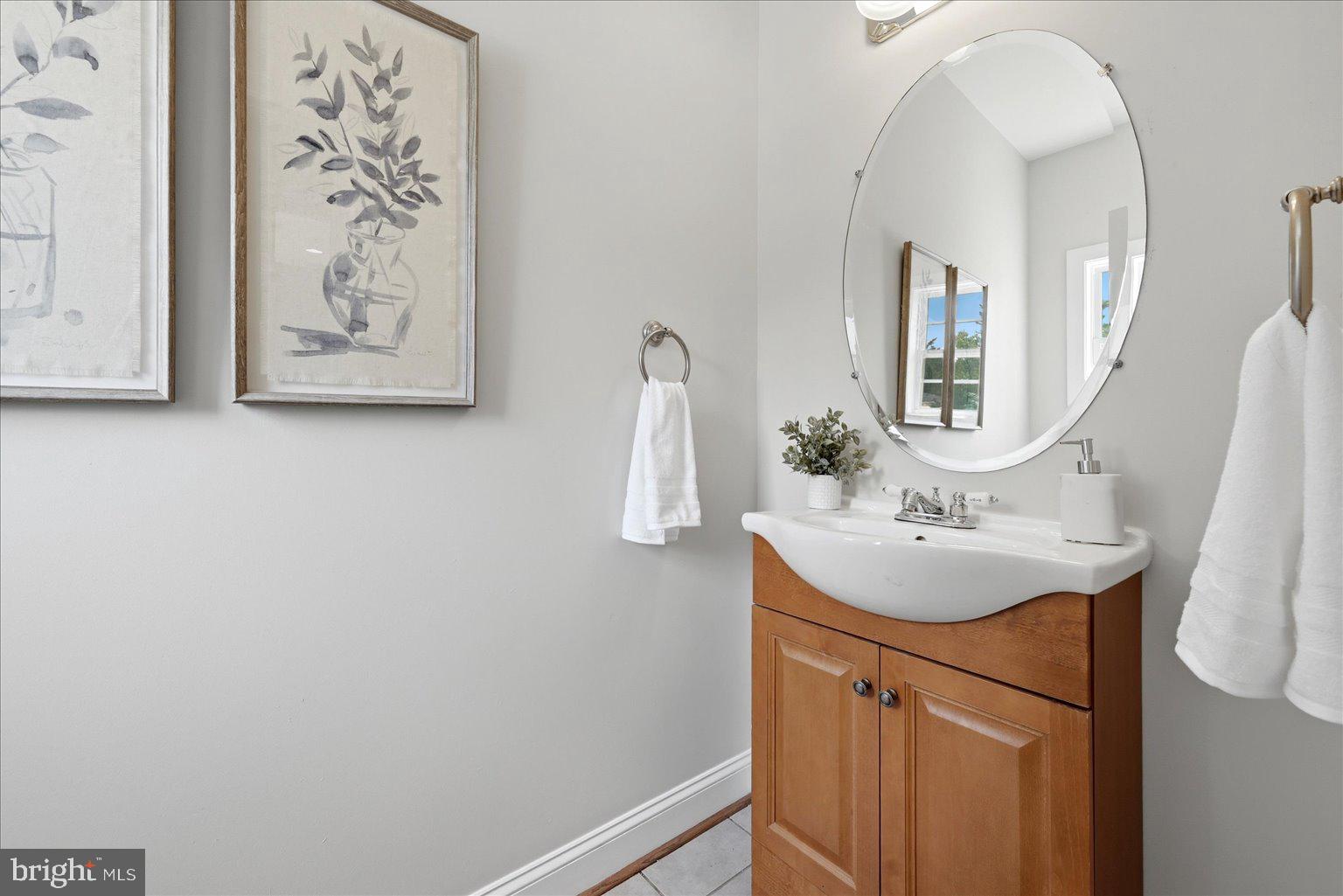 OAK KNOLL FARMS - Residential