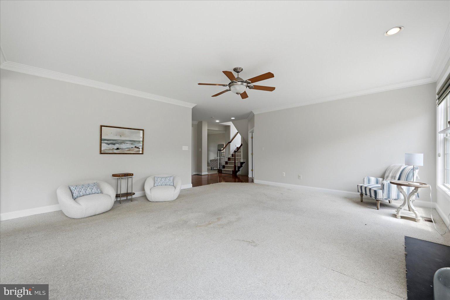 OAK KNOLL FARMS - Residential