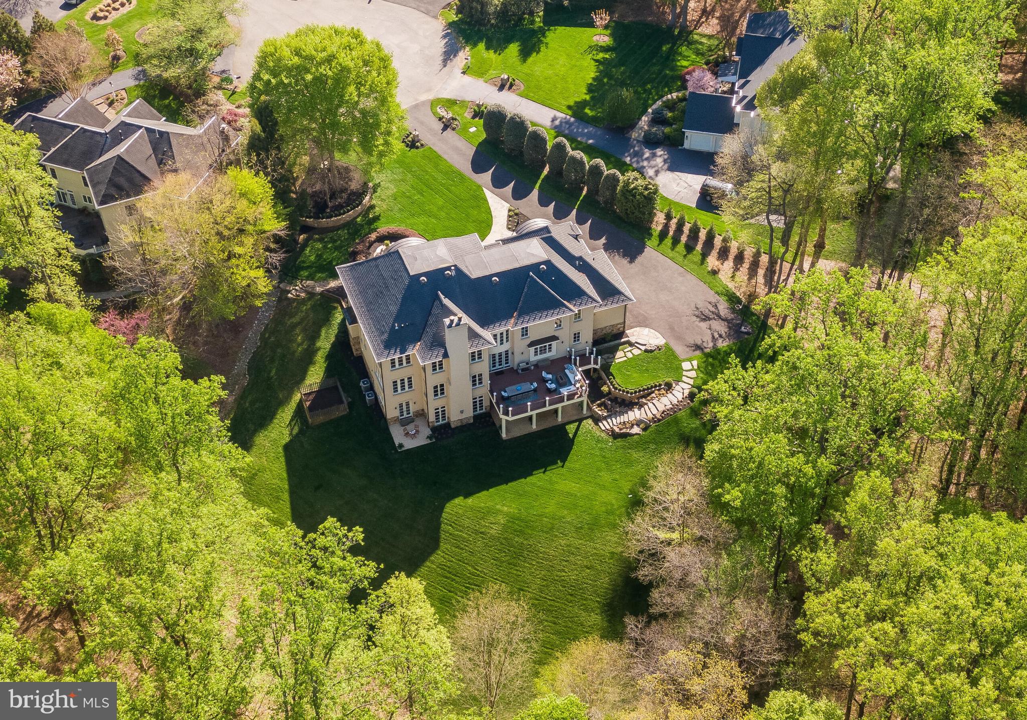 ESTATES AT LOWES ISLAND - Residential
