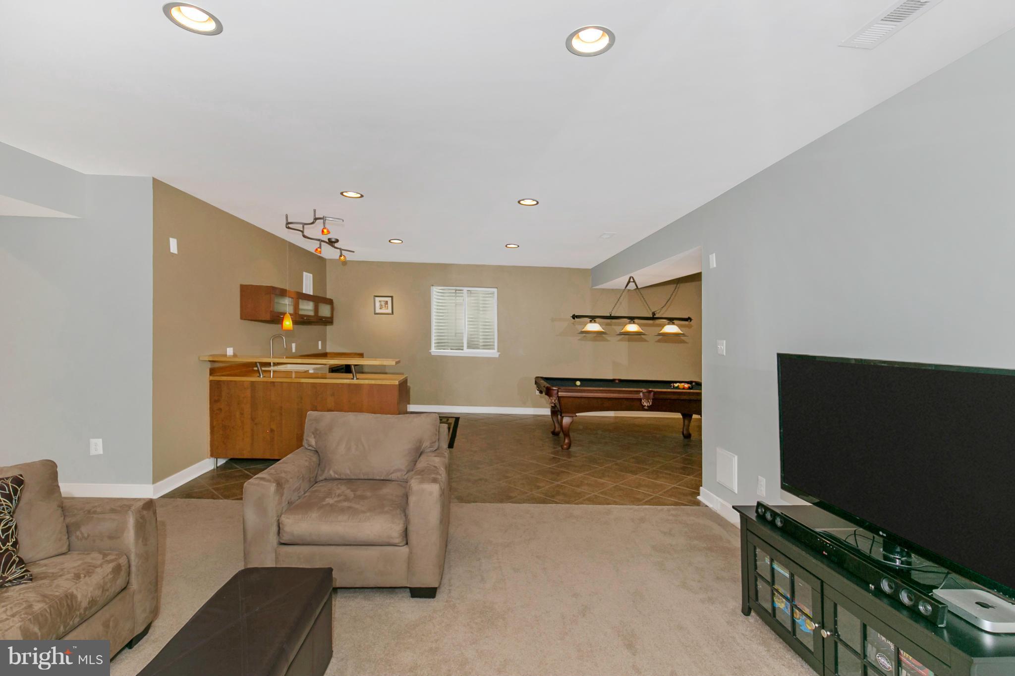 URBANA HIGHLANDS - Residential
