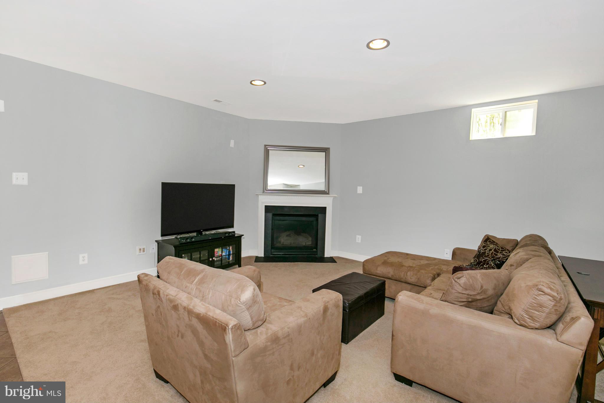 URBANA HIGHLANDS - Residential