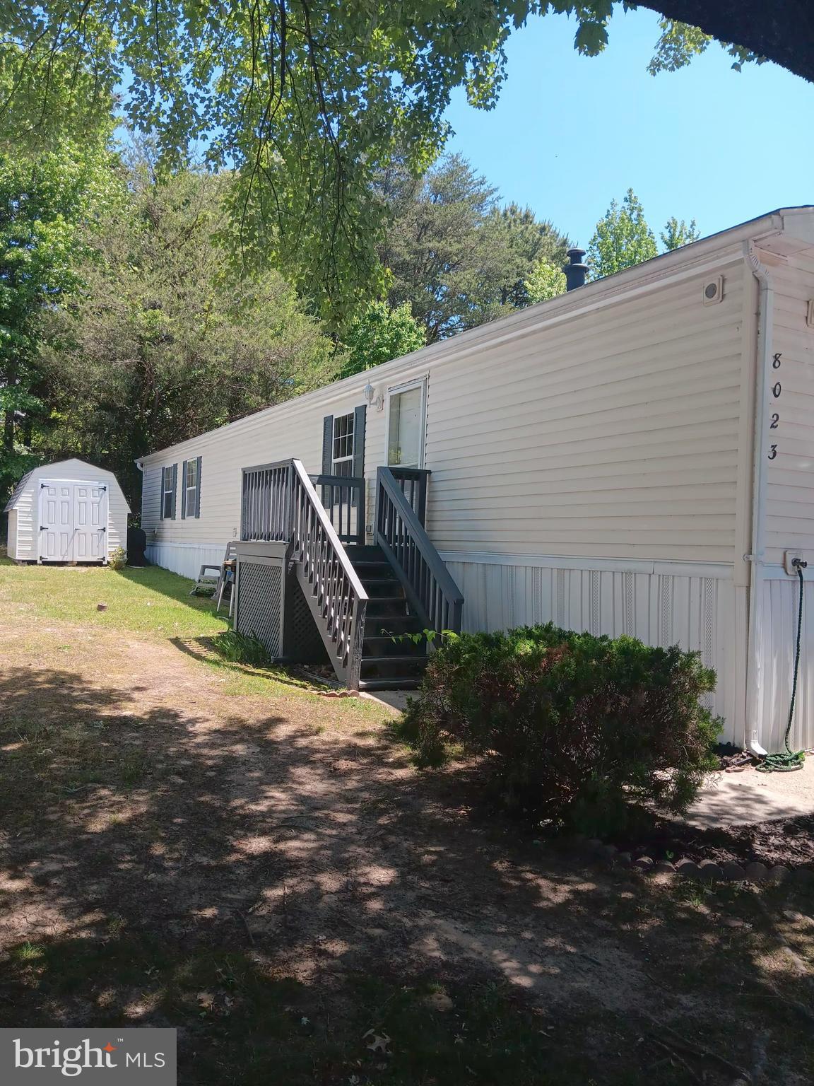 ENJOY MOBILE HOME LIVING AT IT'S BEST. OWN LESS THAN PAYING RENT. THIS HOME HAS 2 BEDROOM AND TWO BATHS, WITH AN OPEN FLOOR PLAN. AND A DESINATED WORK AREA, IF YOU SO CHOOSE.  SKY LIGHTS TO BRING IN NATURAL LIGHT. THERE'S AN OUTDOOR SHED FOR EXTRA STORAGE, AND THE CHERRY ON TOP, YOU HAVE A 2 CAR DRIVEWAY.  NO MORE FIGHTING OR LOOKING FOR A PARKING SPOT AFTER A LONG DAY.  DON'T DELAY, COME ON BY TODAY AND MAKE OFFER, YOUR SURE TO GET A BANG FOR YOUR BUCK!! THE POTENTIAL BUYER WILL HAVE TO BE APPROVED BY THE LEASING OFFICE BEFORE PURCHASE, AND BE PRE APPROVED BY A MOBILE HOME LENDER. THIS IS NOT A TRADITIONAL/RESIDENTIAL PURCHASE THANK YOU!