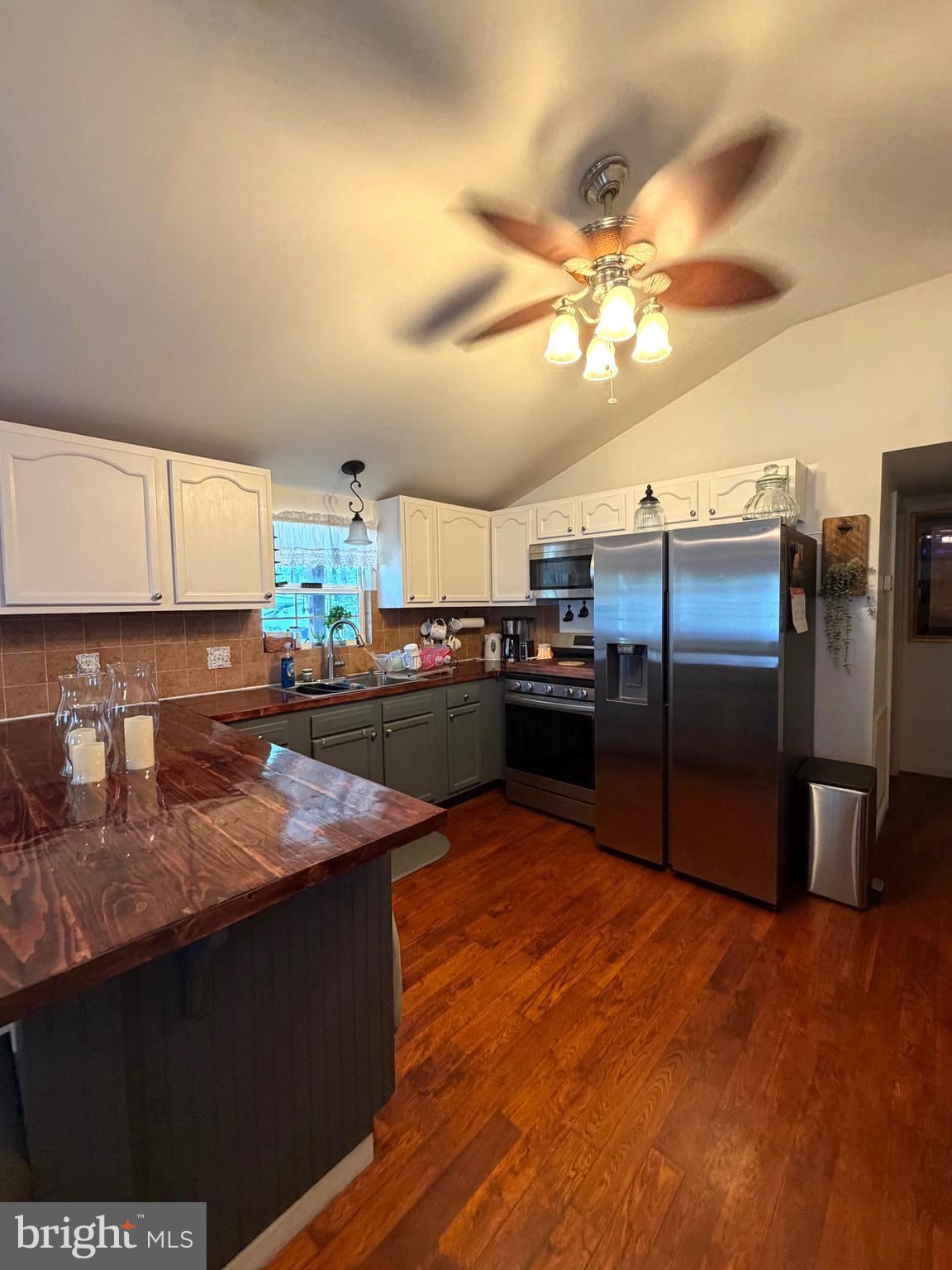 GLENWOOD FOREST - Residential