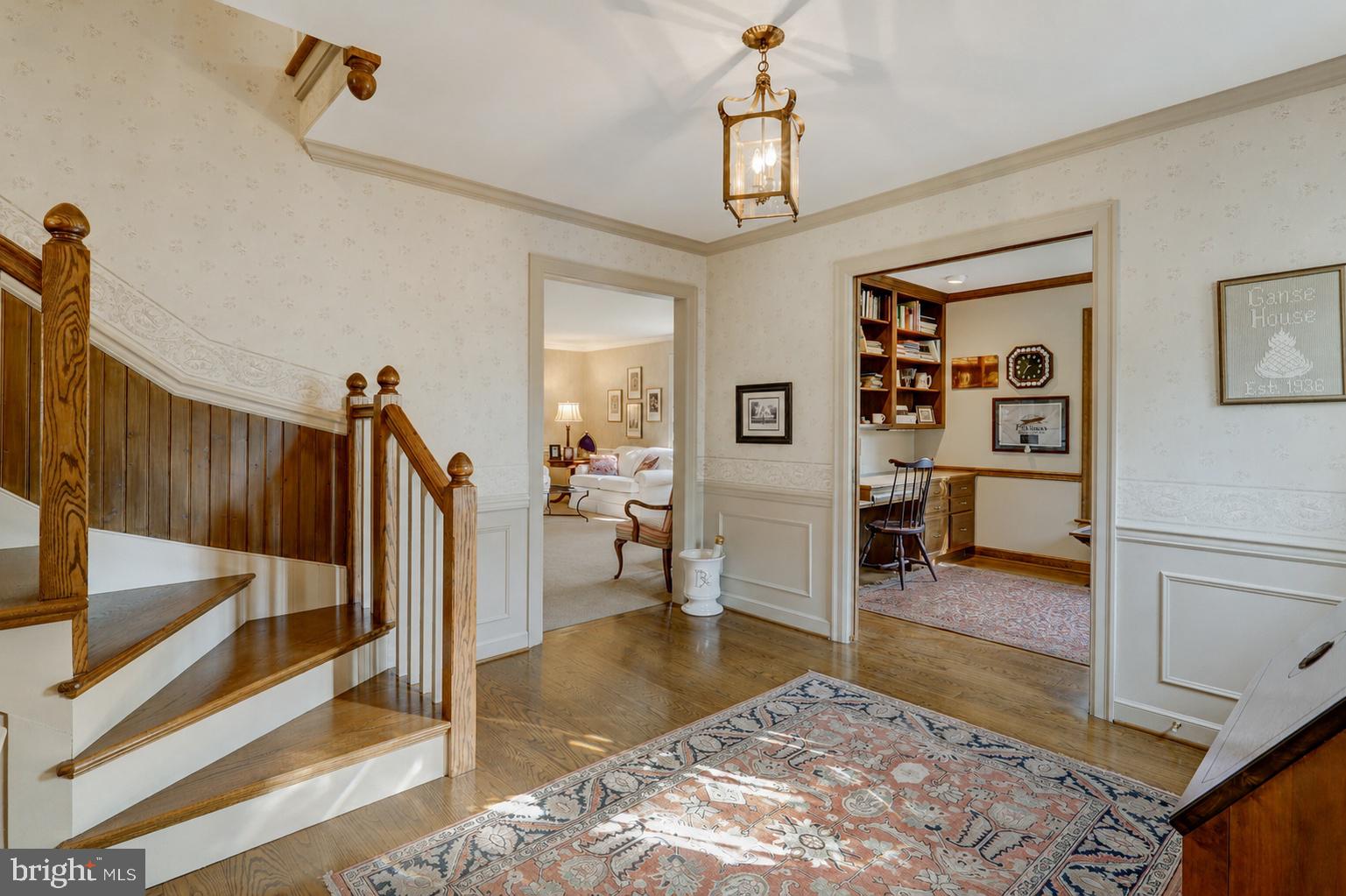 MONDAMIN PLACE - Residential