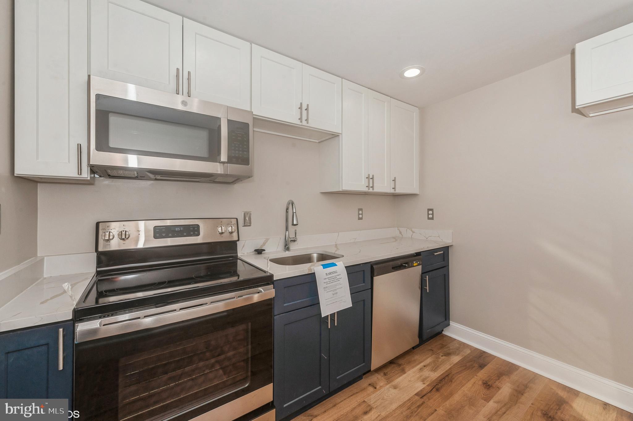 IDLEWOOD - Residential