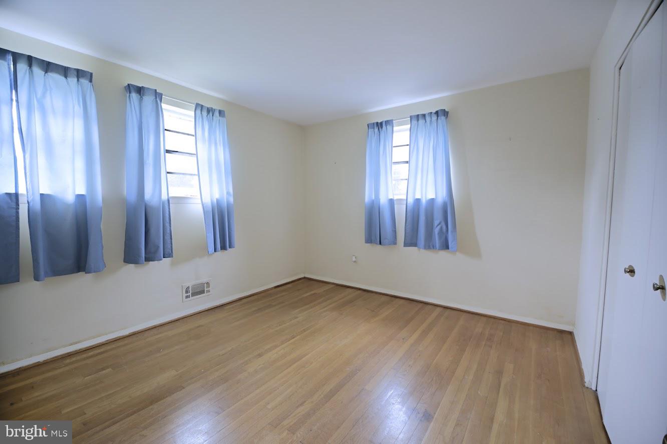 PERRY HALL ESTATES - Residential