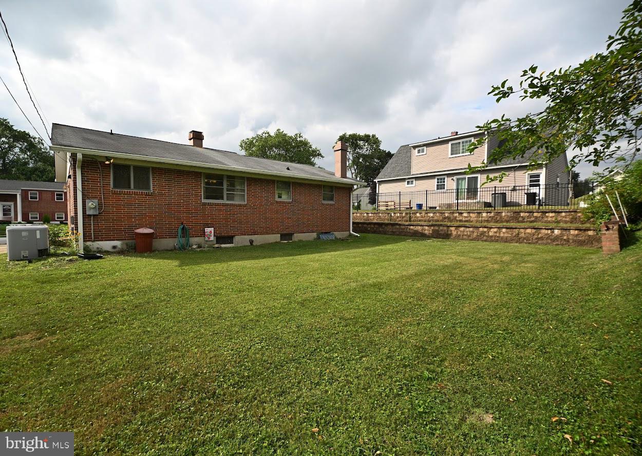 PERRY HALL ESTATES - Residential