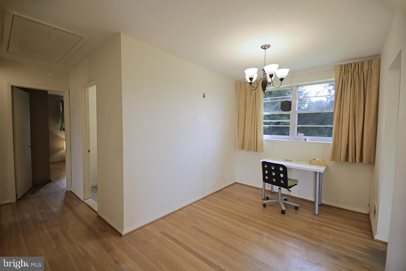 PERRY HALL ESTATES - Residential