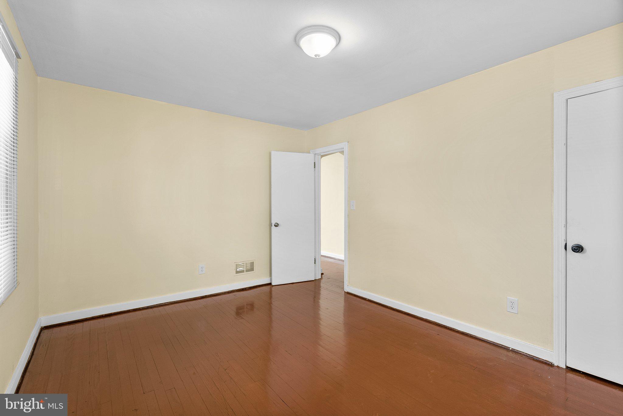 INDIAN SPRING VIEW - Residential Lease