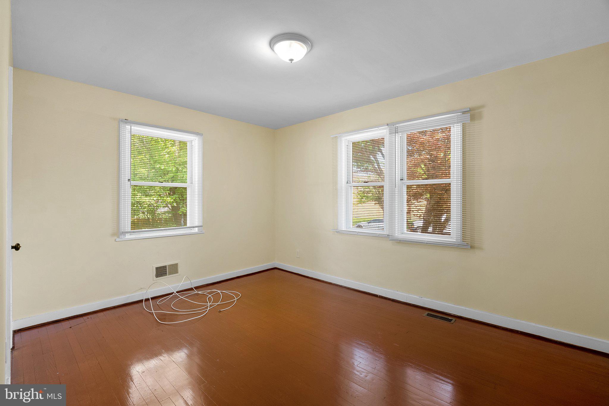 INDIAN SPRING VIEW - Residential Lease