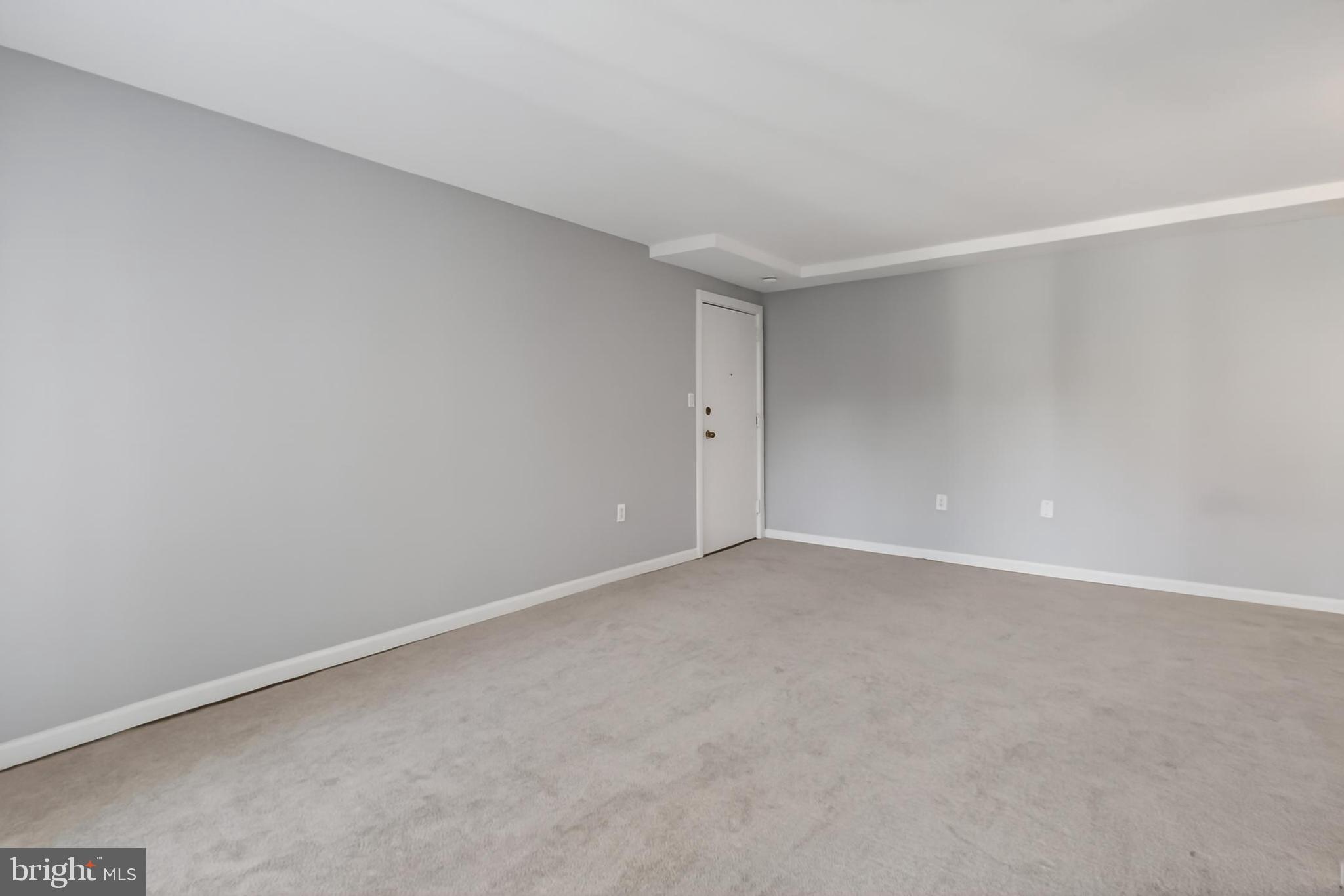 FOXCROFT COLONY CONDOS - Residential