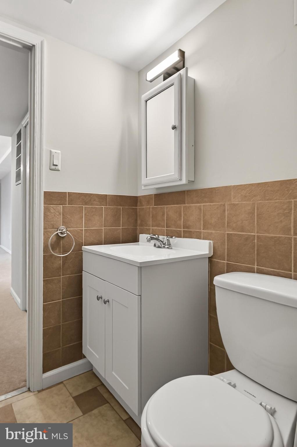 FOXCROFT COLONY CONDOS - Residential