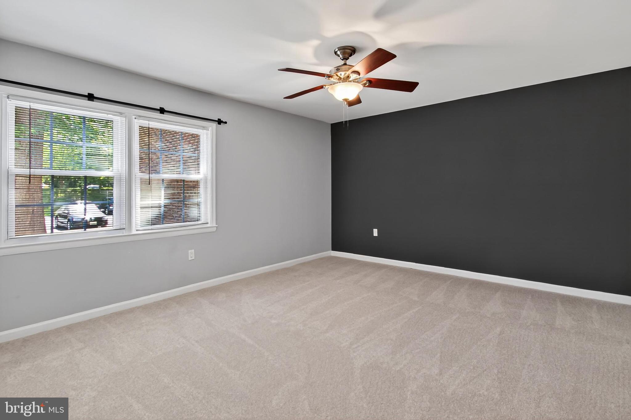 FOXCROFT COLONY CONDOS - Residential