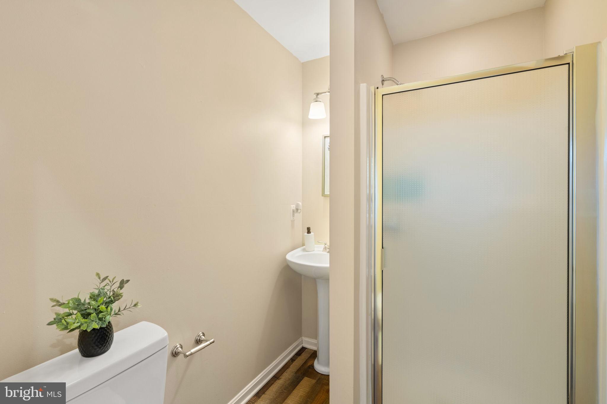 ORCHARD HILLS - Residential