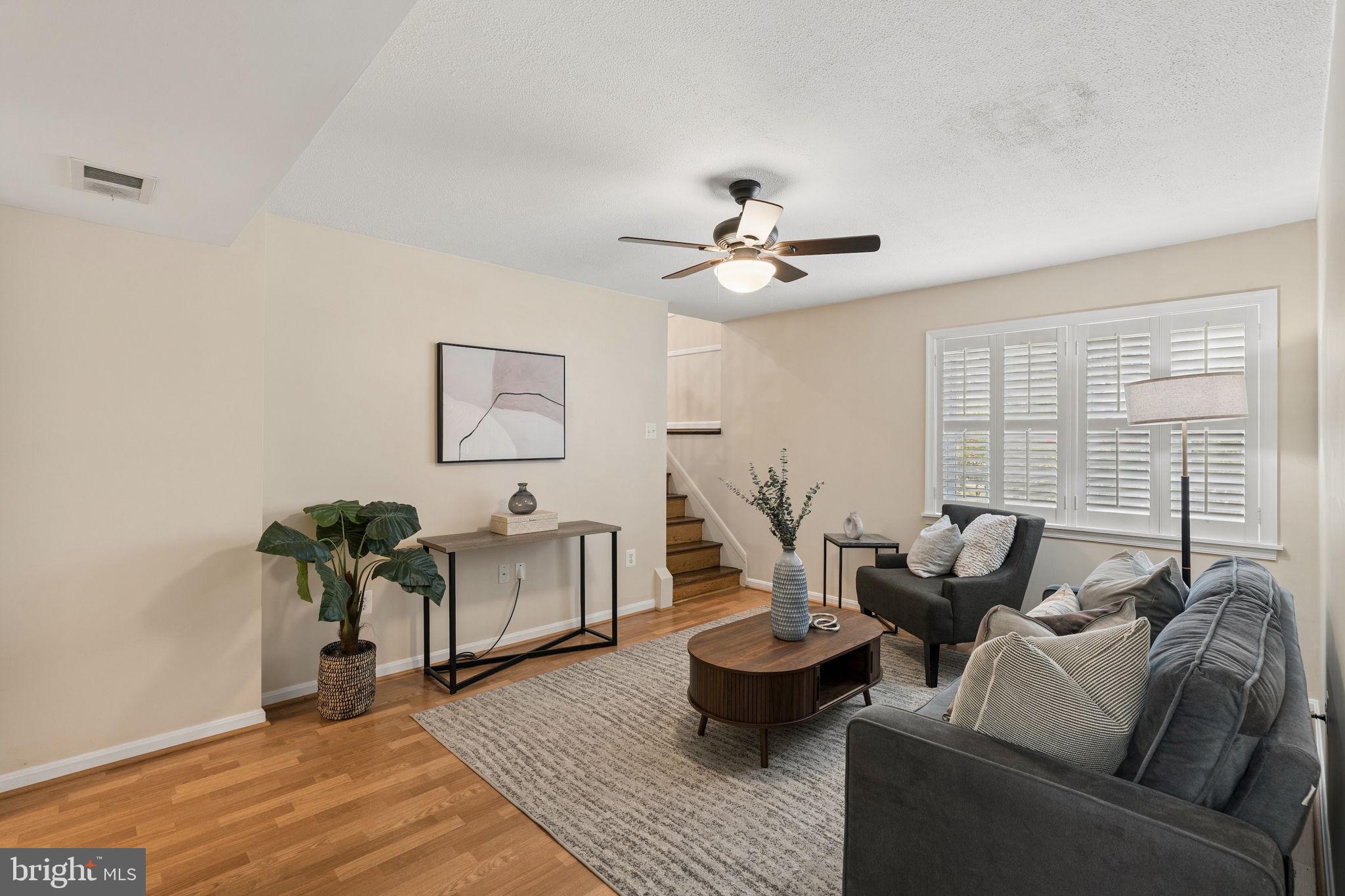 ORCHARD HILLS - Residential