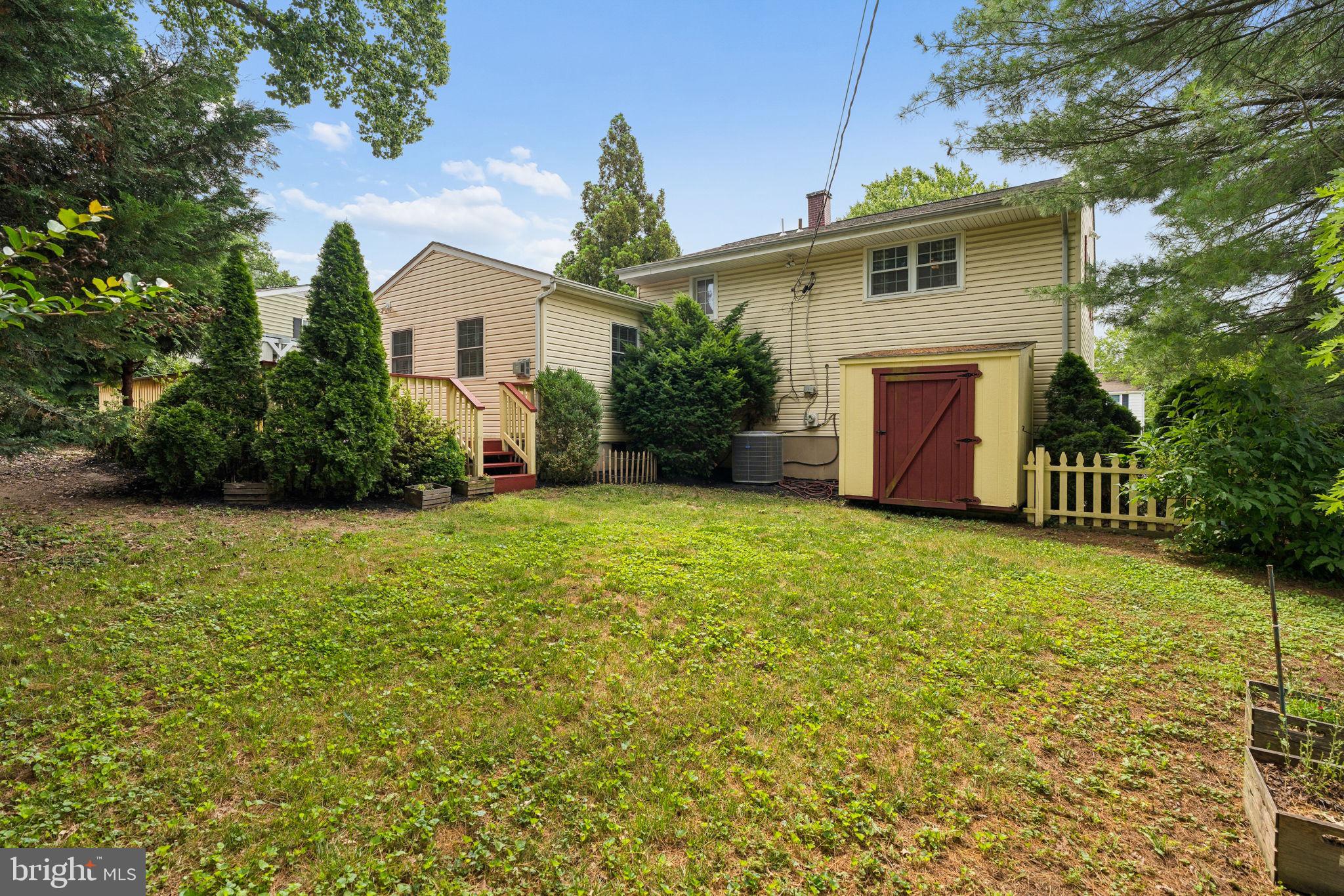 ORCHARD HILLS - Residential
