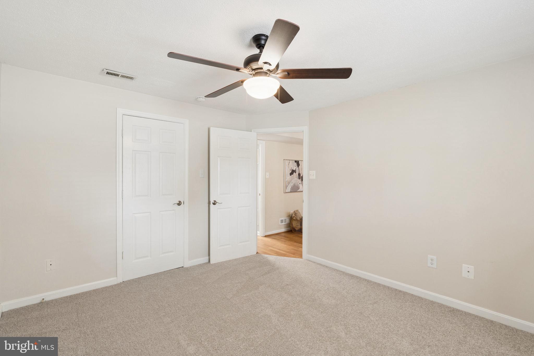 ORCHARD HILLS - Residential
