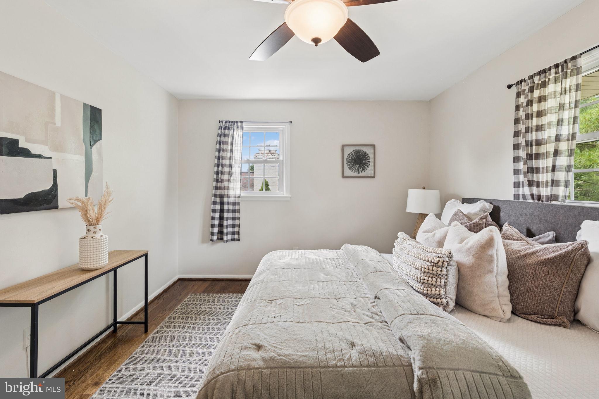 ORCHARD HILLS - Residential