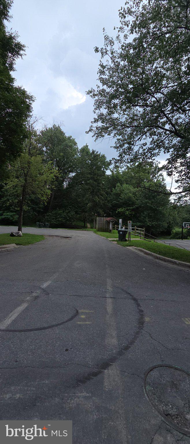 PICKWICK VILLAGE - Residential