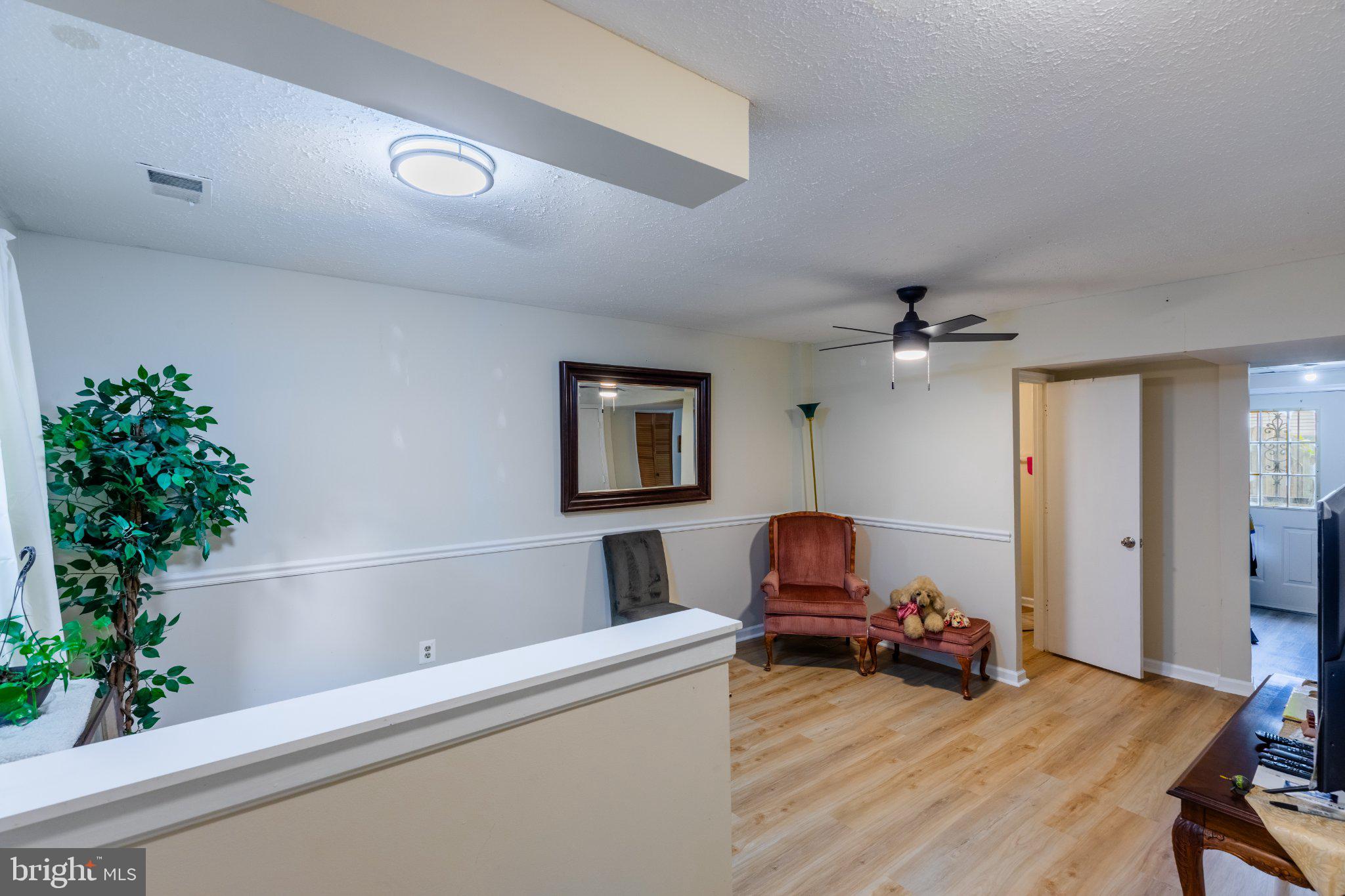 PICKWICK VILLAGE - Residential