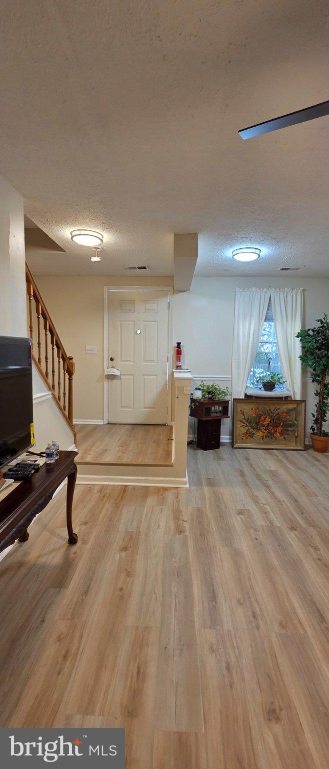 PICKWICK VILLAGE - Residential