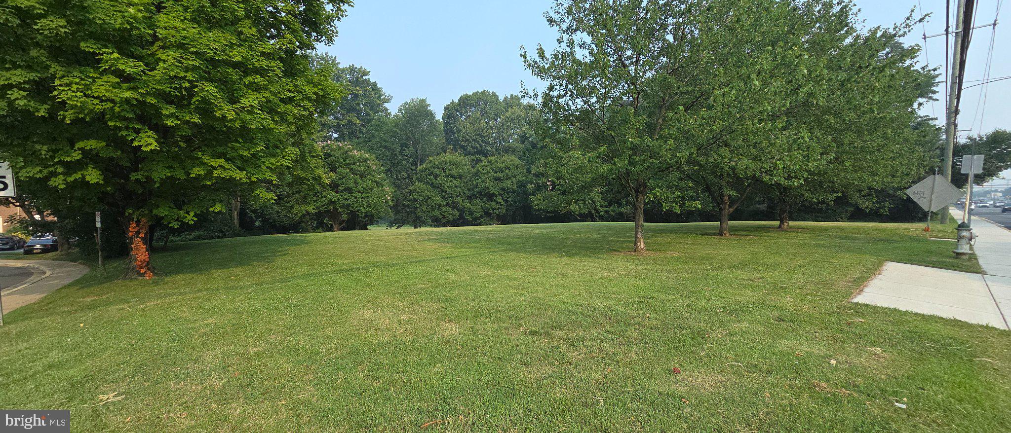 PICKWICK VILLAGE - Residential