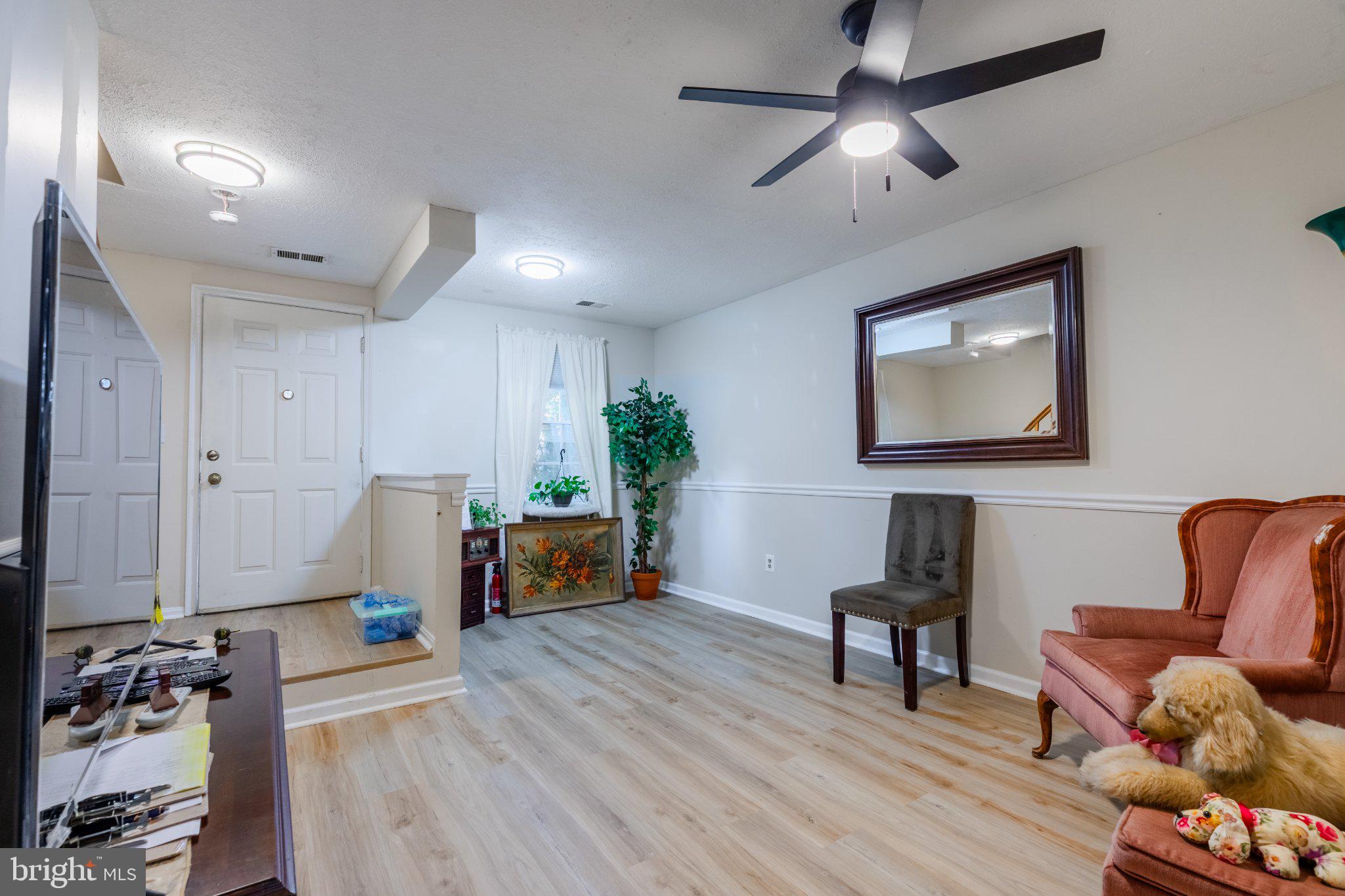 PICKWICK VILLAGE - Residential