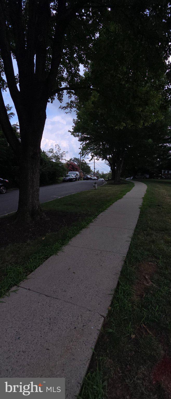 PICKWICK VILLAGE - Residential