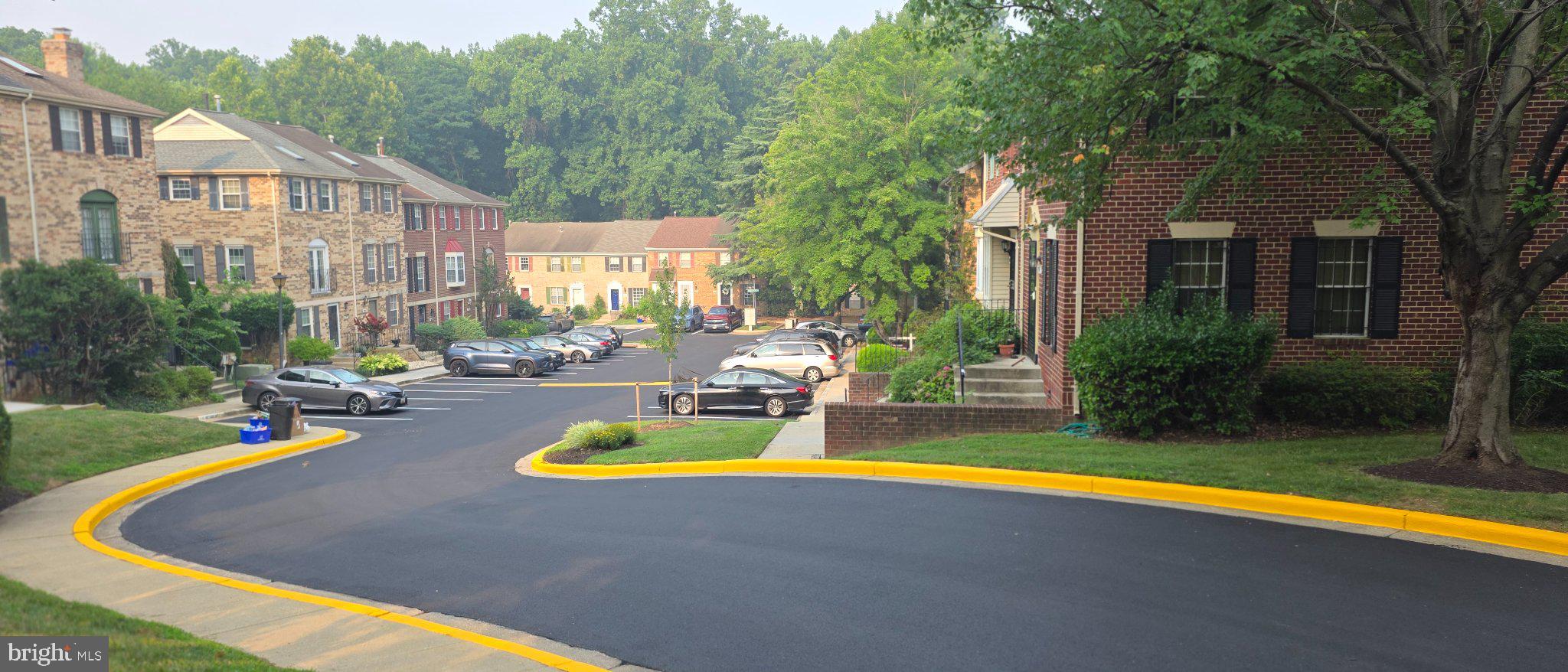 PICKWICK VILLAGE - Residential
