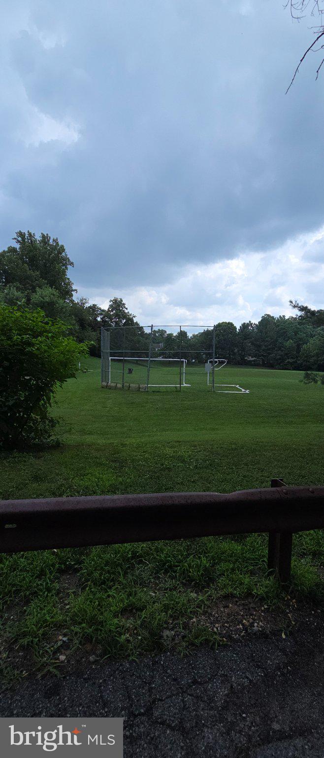 PICKWICK VILLAGE - Residential