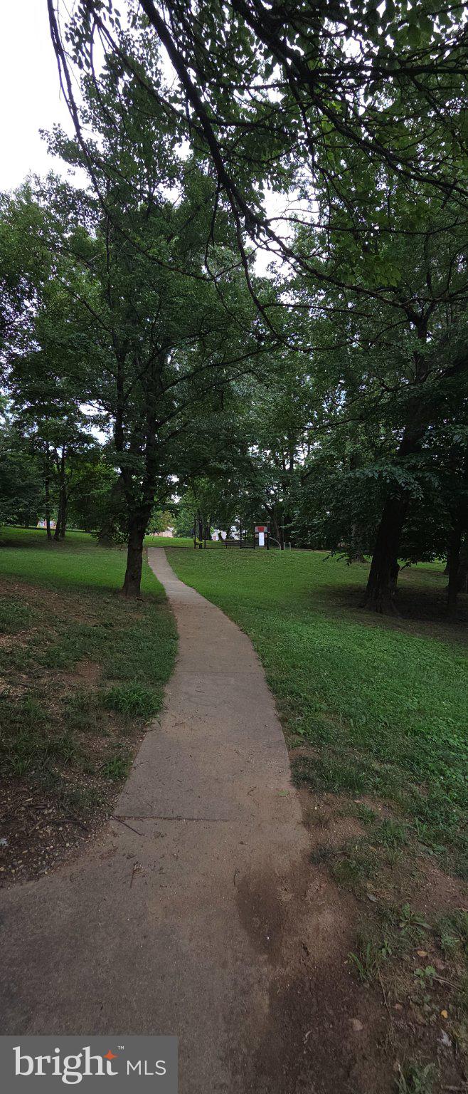 PICKWICK VILLAGE - Residential