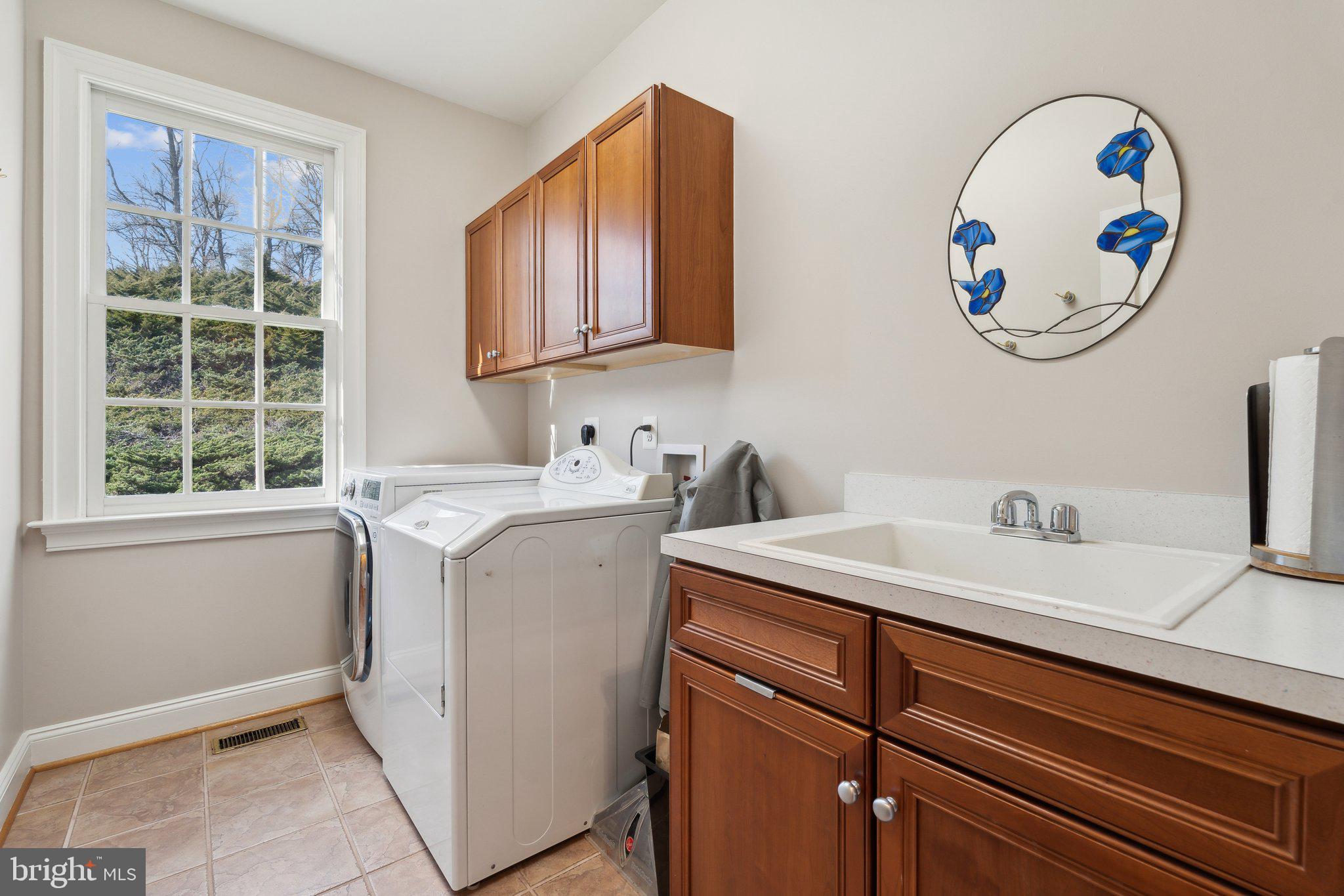 BEACON HILL - Residential