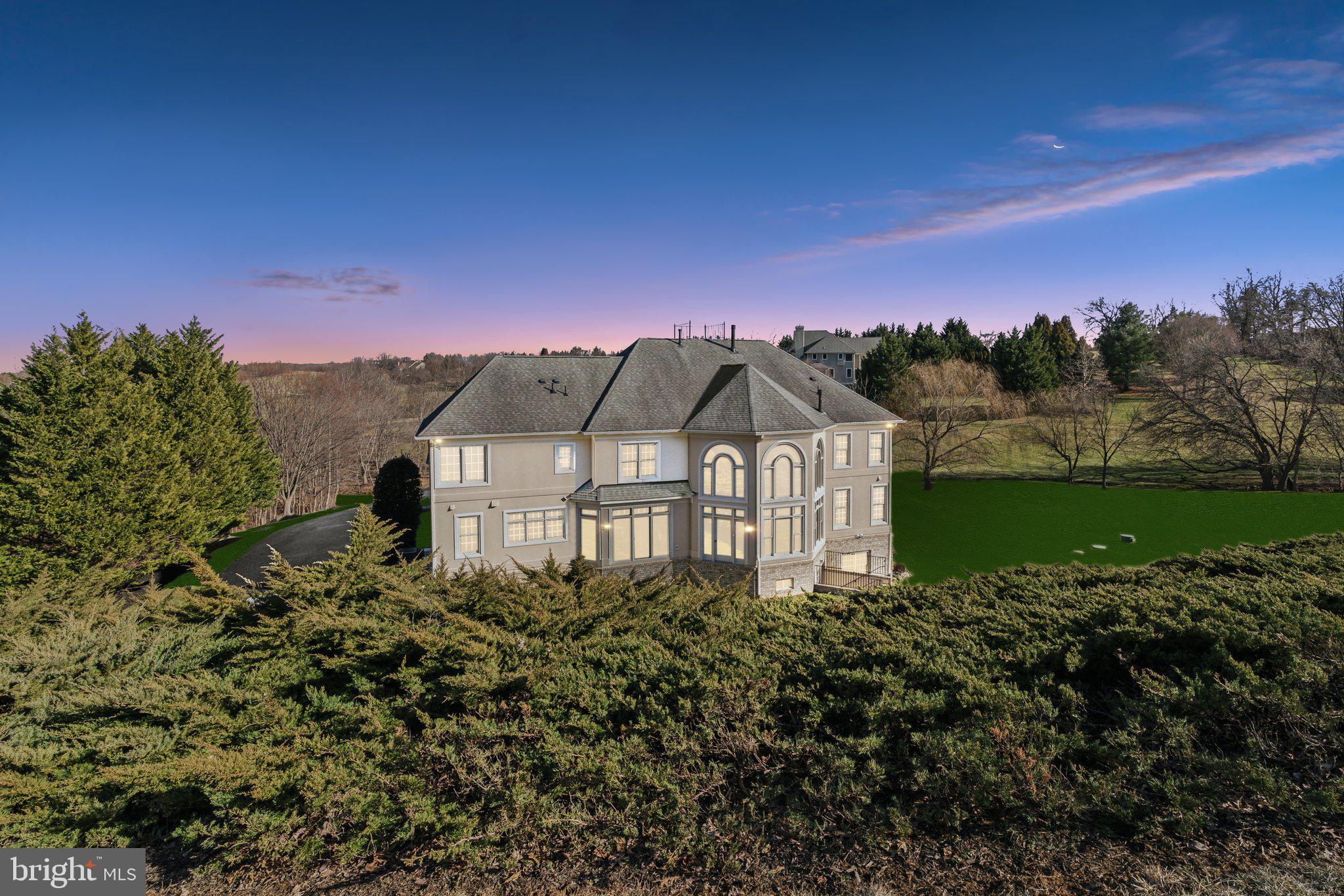BEACON HILL - Residential