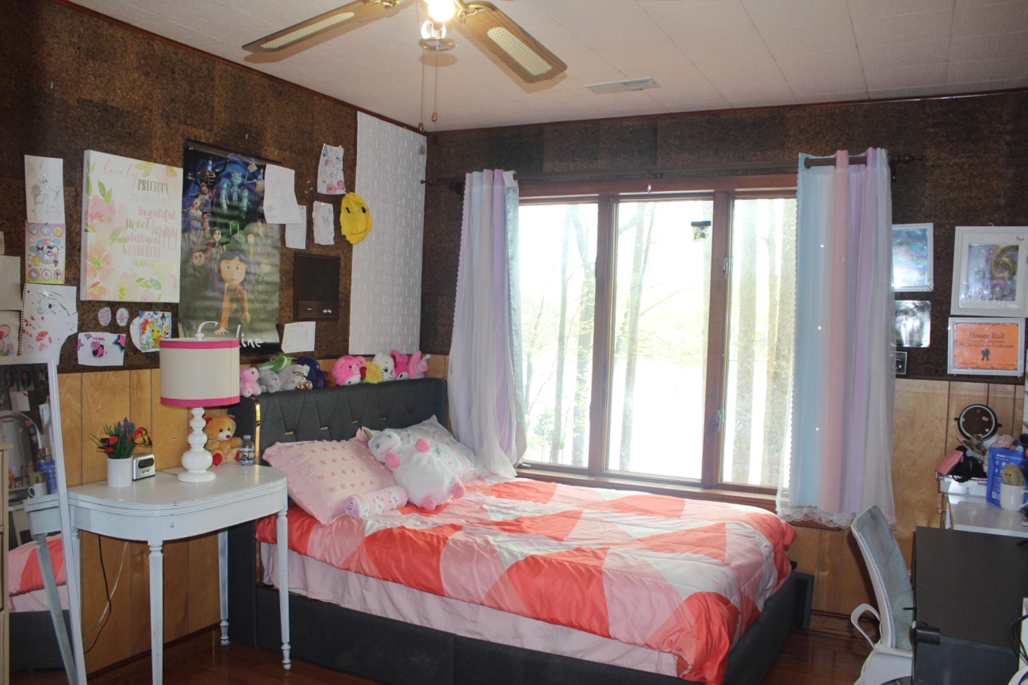 LAKE CAROLINE - Residential