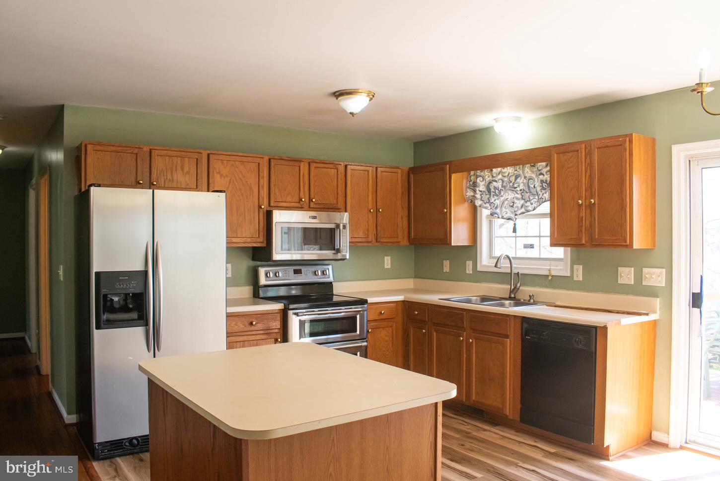 WARREN PARK - Residential