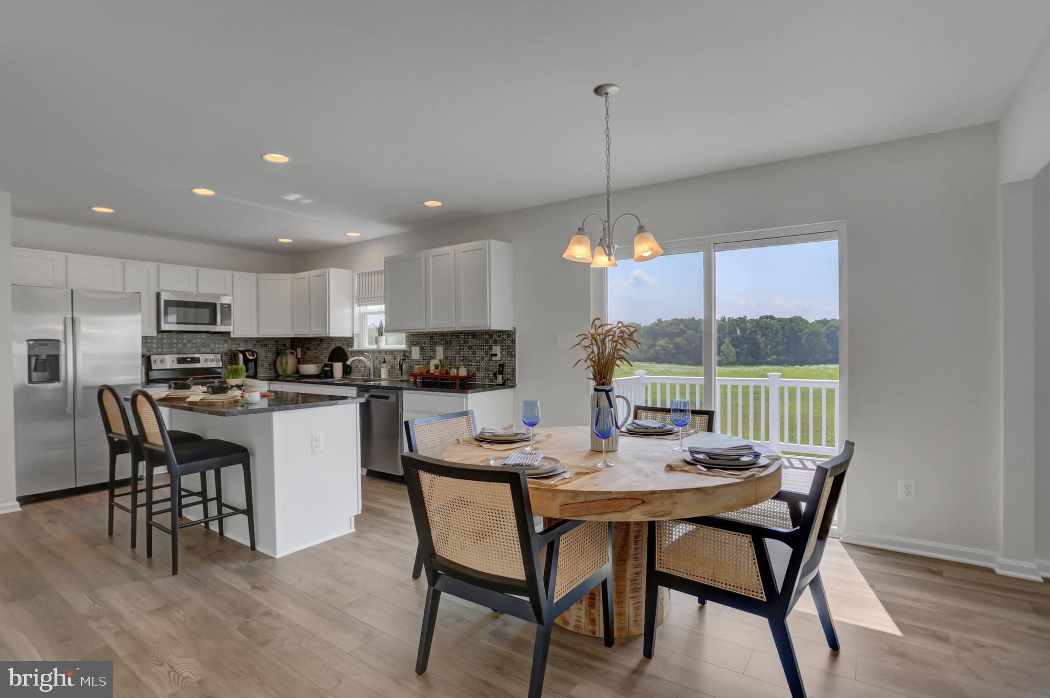 WARM SPRING RIDGE - Residential