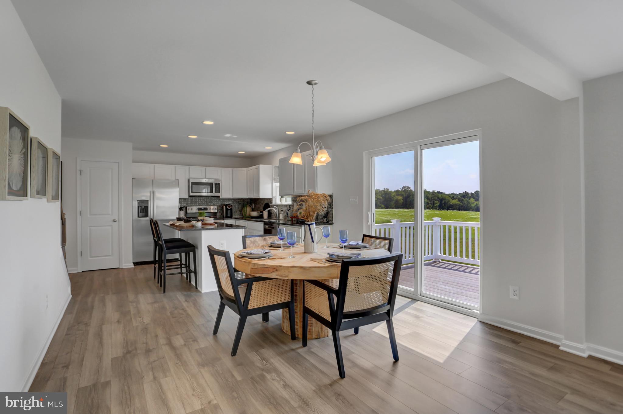 WARM SPRING RIDGE - Residential